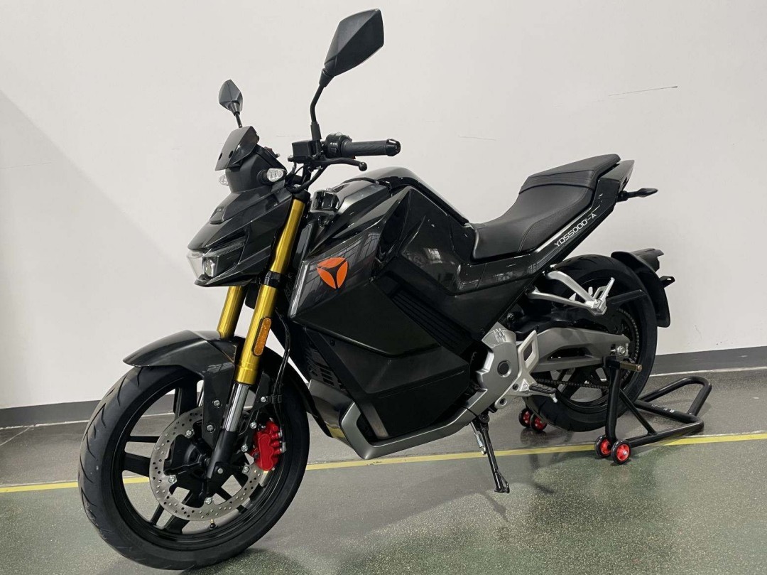雅迪牌YD5500D-A电动两轮摩托车公告图片