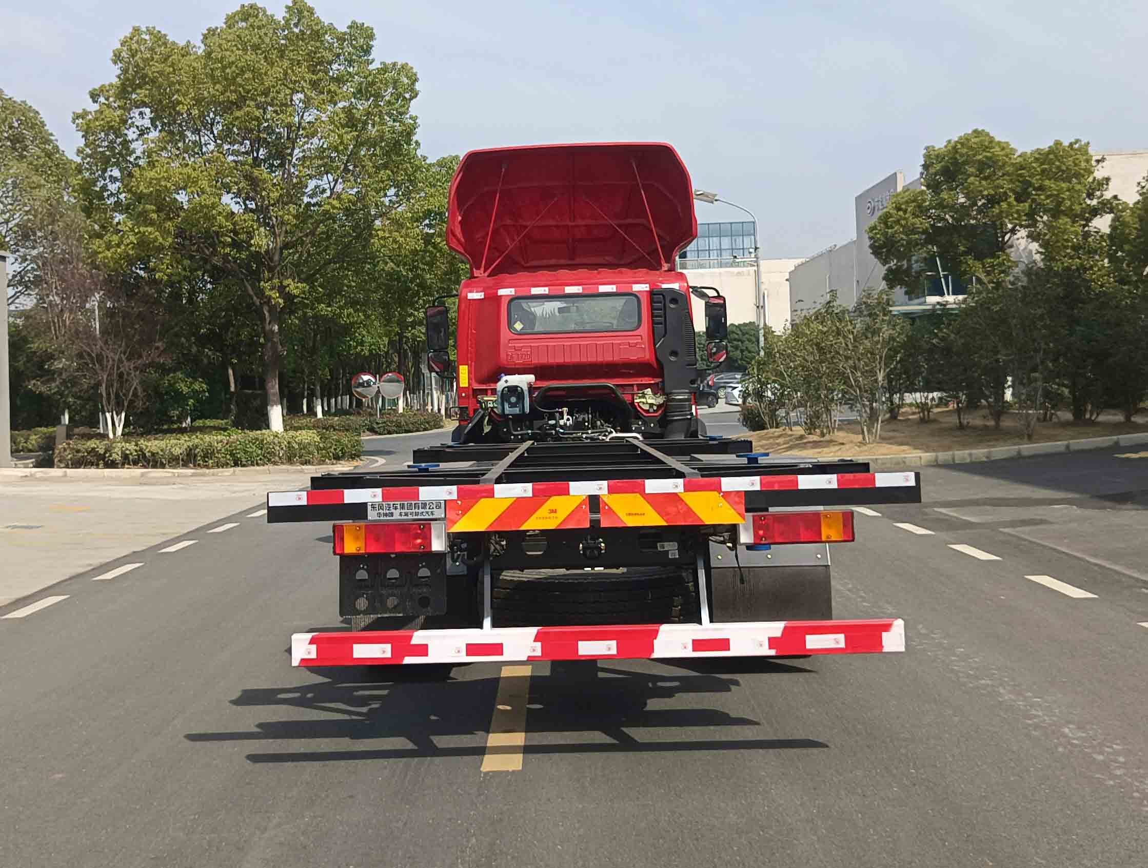 华神牌DFD5183ZKXL6D11车厢可卸式汽车公告图片