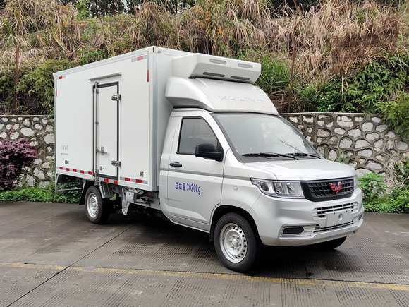 五菱牌LQG5030XLCLEV纯电动冷藏车公告图片