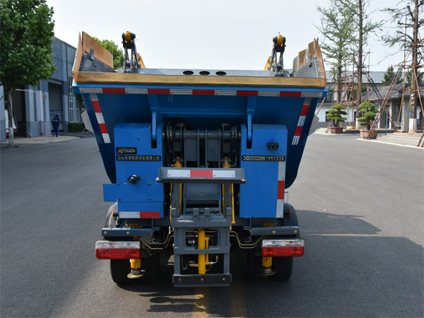 海德牌CHD5031ZZZDFE6自装卸式垃圾车公告图片