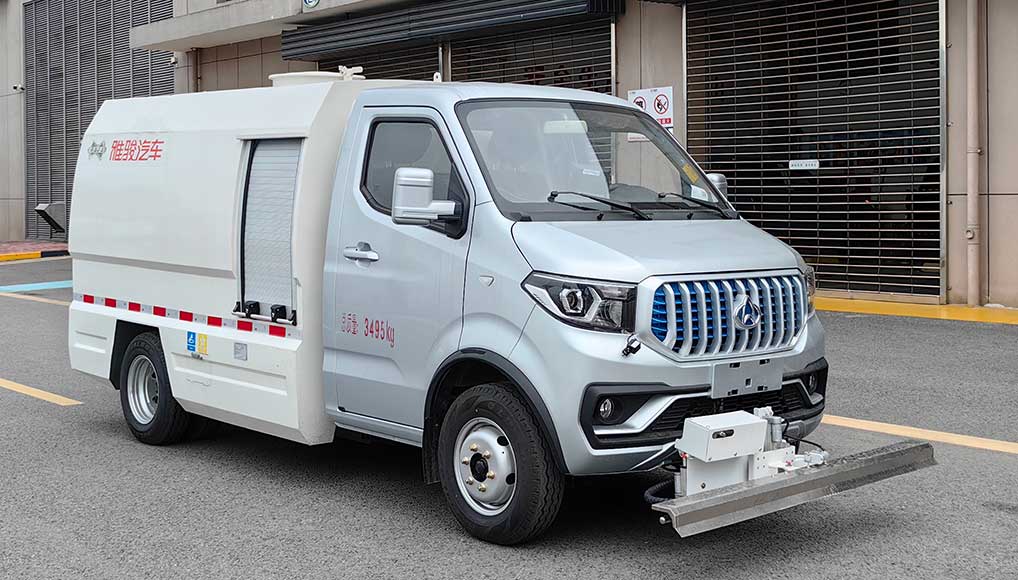通途牌CTT5030TYHGS2BEV純電動(dòng)路面養(yǎng)護(hù)車公告圖片