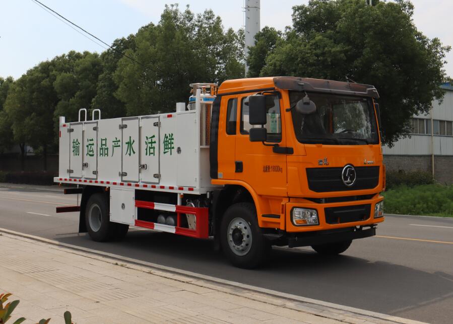 中汽力威牌HLW5180TSC6SX鮮活水產品運輸車