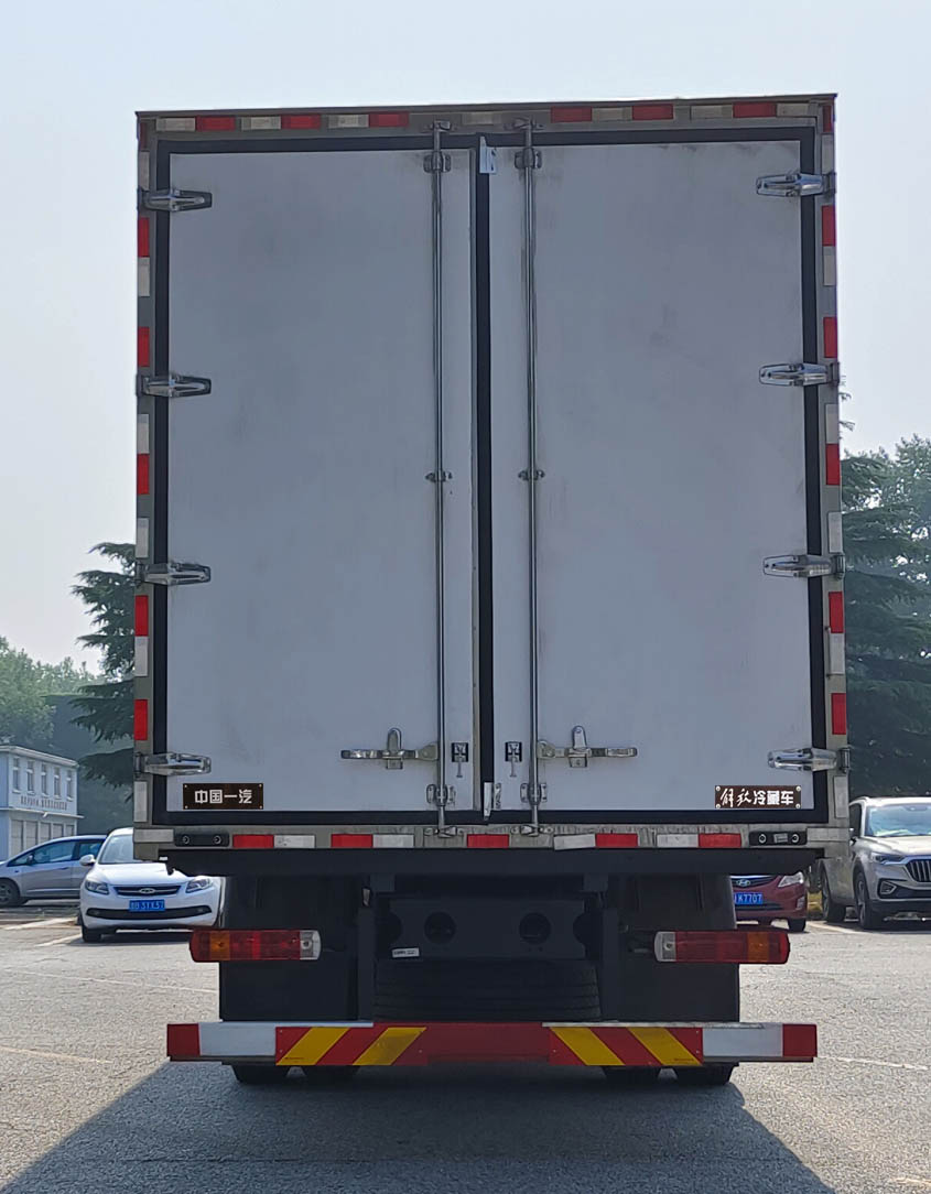 解放牌CA5180XLCP26K2L7E6A80冷藏車公告圖片