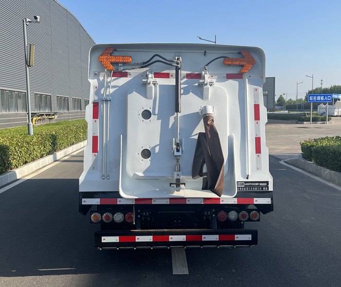 合加牌HJK5070TXSGEQBEV純電動(dòng)洗掃車公告圖片