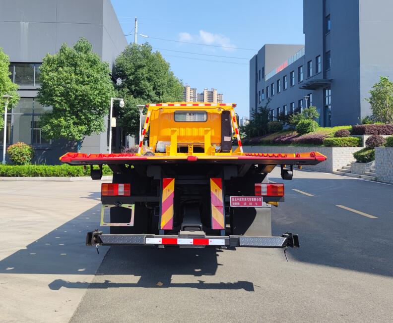 楚韻牌EZW5147TQZZ6清障車公告圖片