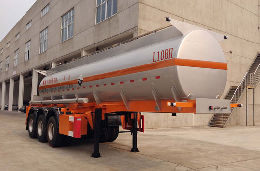 锡宇牌10米31.3吨3轴腐蚀性物品罐式运输半挂车(WXQ9408GFW)