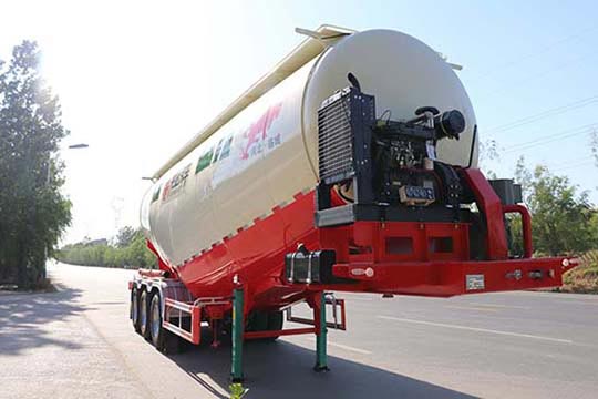 光亚通达牌10.8米32.8吨3轴中密度粉粒物料运输半挂车(JGY9404GFL)