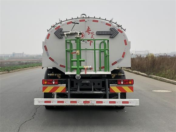 清洗车图片