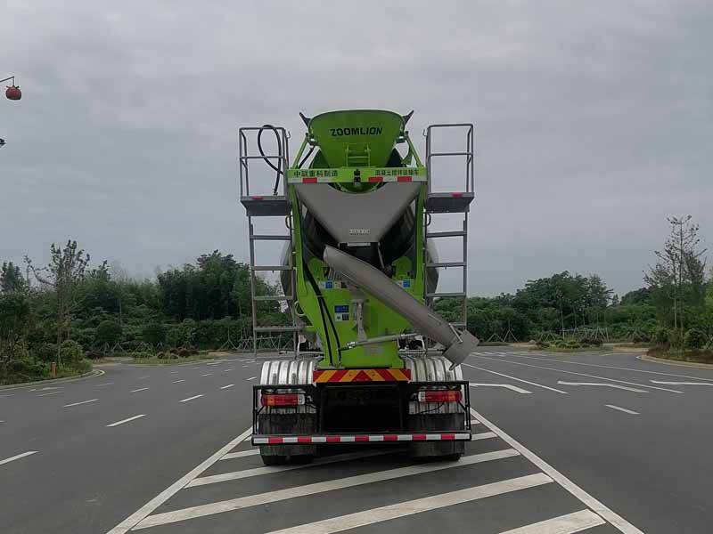 中聯(lián)牌ZLJ5312GJBJC7F混凝土攪拌運(yùn)輸車公告圖片