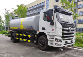 绿化喷洒车