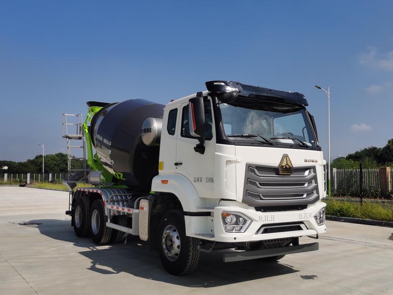 中聯(lián)牌ZLJ5256GJBHNF混凝土攪拌運輸車公告圖片