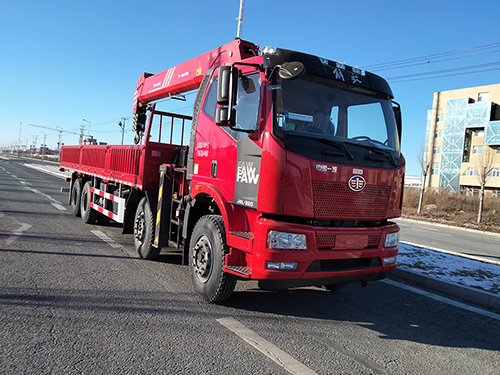 昱明威牌YMW5310JSQJ6L隨車起重運輸車公告圖片