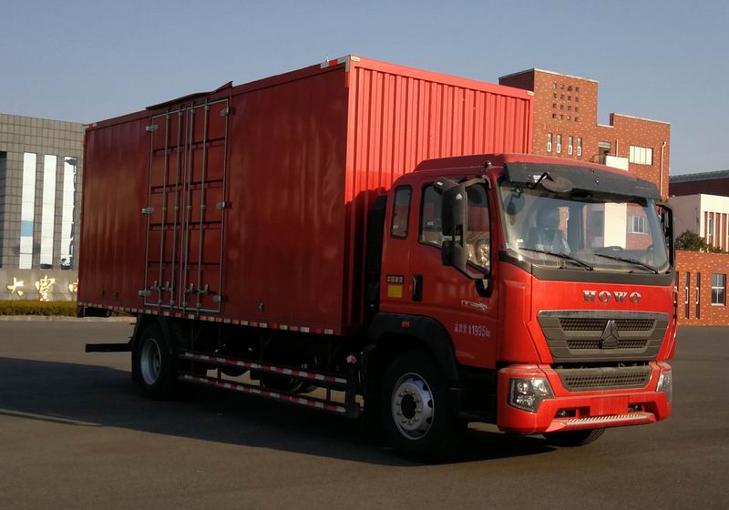 豪沃牌ZZ5127XXYK521DF1廂式運(yùn)輸車公告圖片