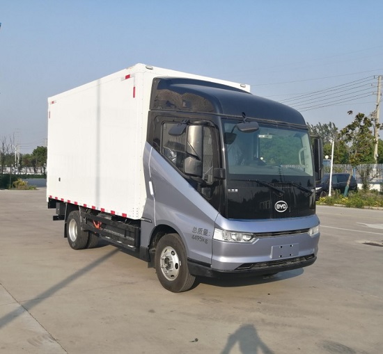 比亚迪牌BYD5040XXYEV5纯电动厢式运输车公告图片