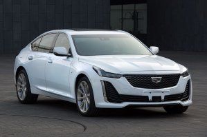 凯迪拉克牌SGM7201ABB2型轿车