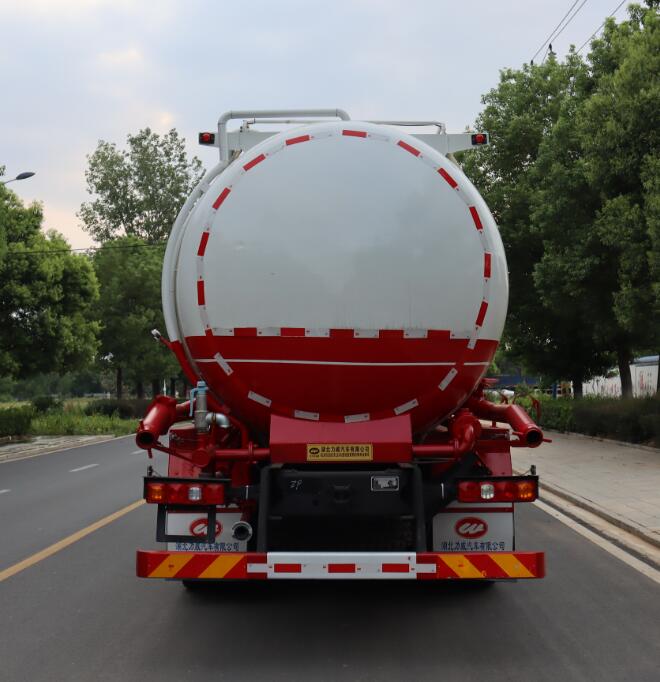 中汽力威牌HLW5250GFLSX6低密度粉粒物料運(yùn)輸車公告圖片