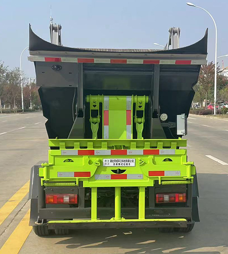 帝王环卫牌HDW5048ZZZHF6自装卸式垃圾车公告图片