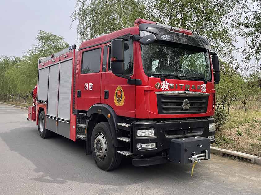 LLX5186TXFHJ40/SDK型化学救援消防车图片