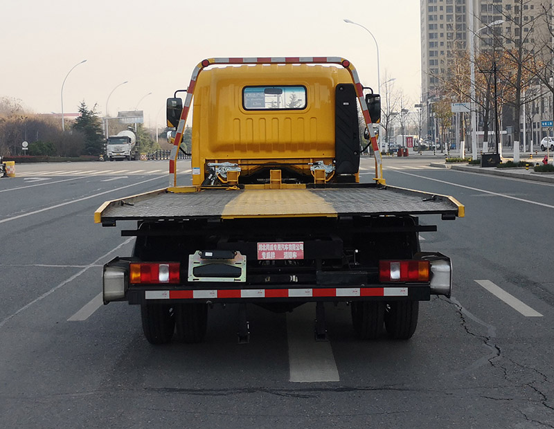 專(zhuān)威牌HTW5048TQZPZZ6清障車(chē)公告圖片