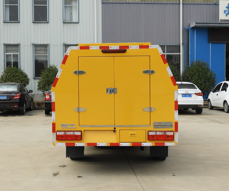 桐工牌TBJ5035XXHQ5A救險(xiǎn)車公告圖片