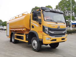 供水车