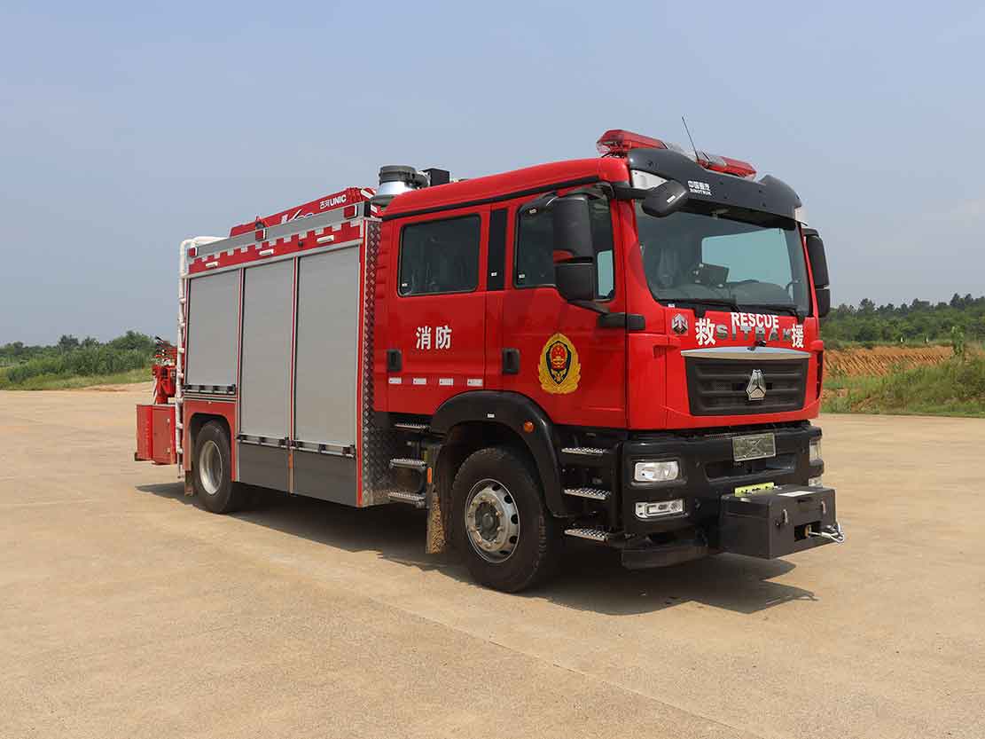 LLX5146TXFJY120/SDK型抢险救援消防车图片