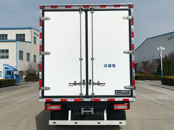 燕臺牌YTQ5042XLCKEEV341純電動冷藏車公告圖片