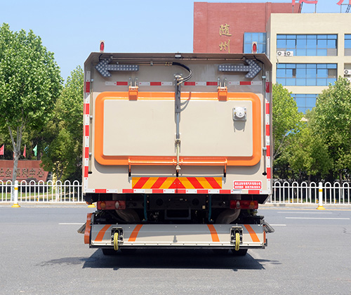 龍牧雙星牌LMX5160TWQEQ6道路污染清除車(chē)公告圖片