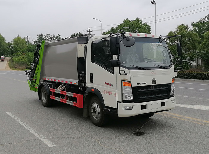鲲海牌HKH5097ZYSZ压缩式垃圾车公告图片