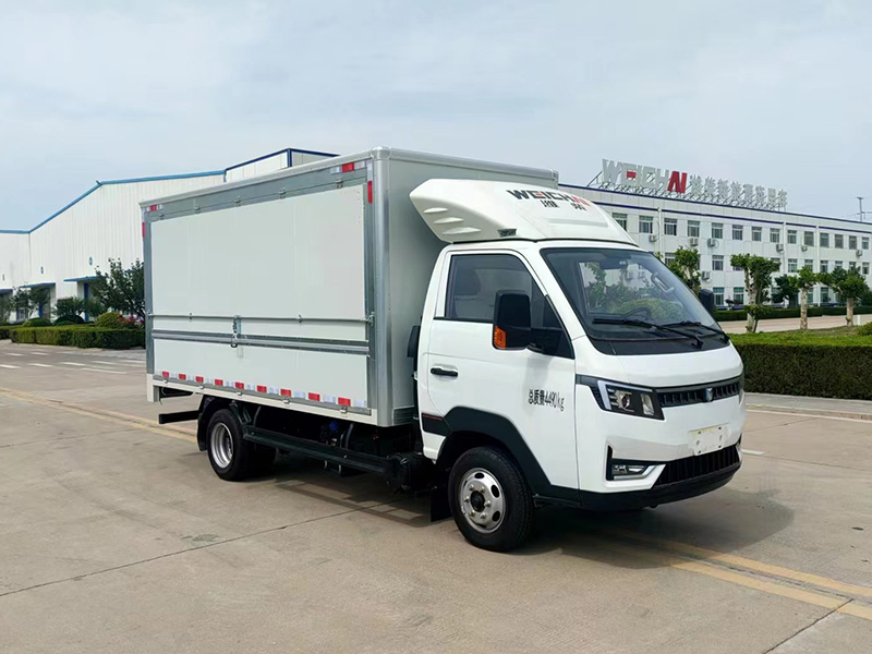 燕臺牌YTQ5041XYKPG333翼開啟廂式車公告圖片