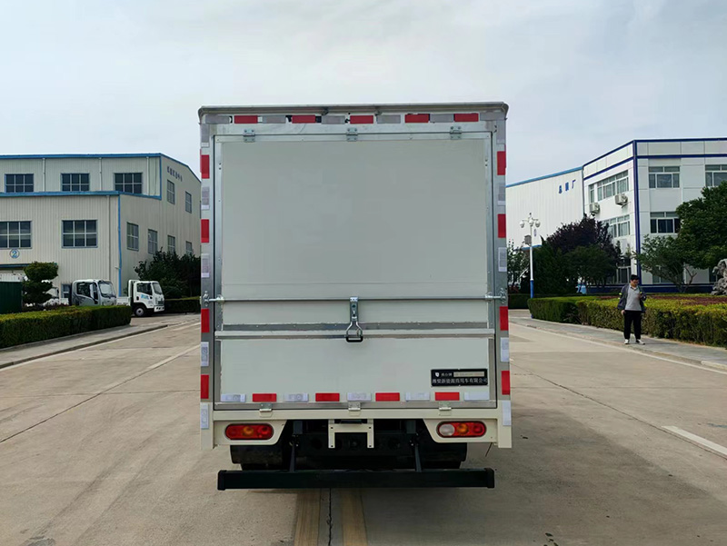 燕臺牌YTQ5041XYKPG333翼開啟廂式車公告圖片