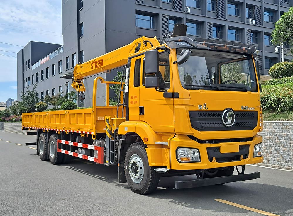 猛卡士特牌XCL5259JSQL6隨車起重運(yùn)輸車公告圖片