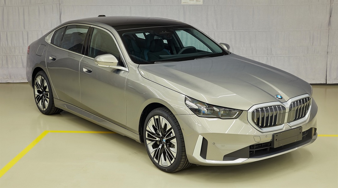 宝马牌BMW7201XN轿车公告图片