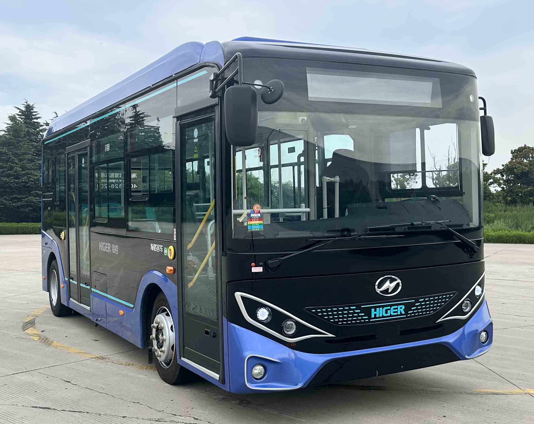 海格牌KLQ6705GAEVN1纯电动低地板城市客车公告图片