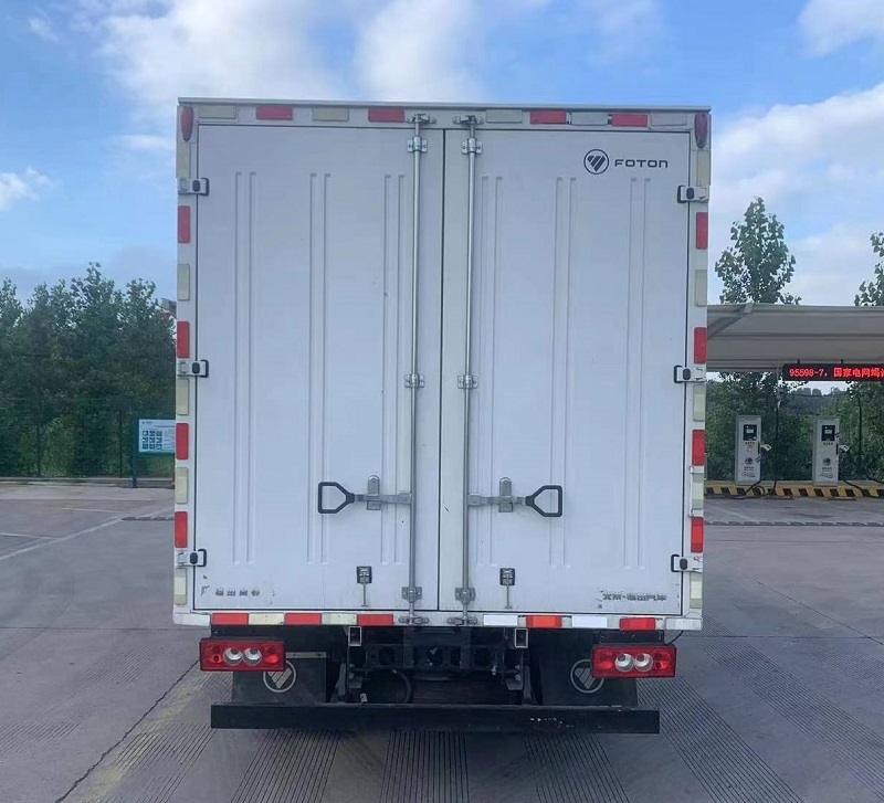 福田牌BJ5045XXYEV8AB纯电动厢式运输车公告图片