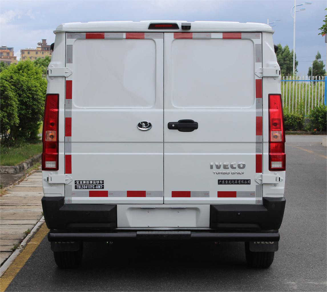 寶龍牌TBL5041XYC-AM7防彈運鈔車公告圖片