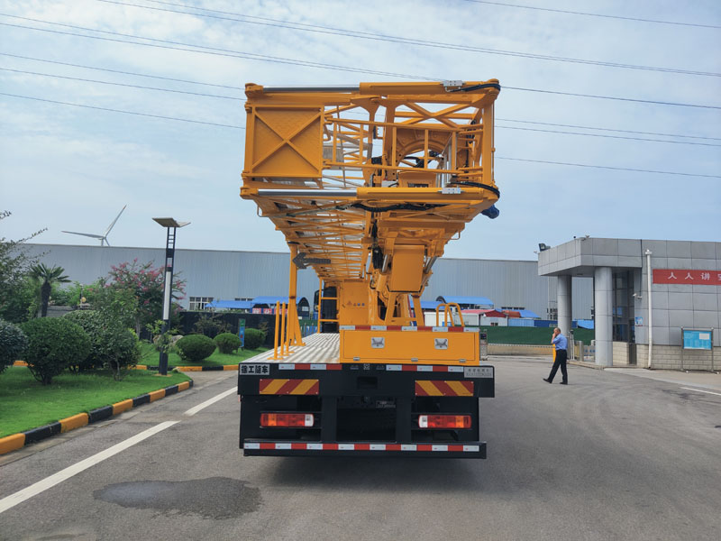 徐工牌XGS5322JQJZ6橋梁檢測車公告圖片