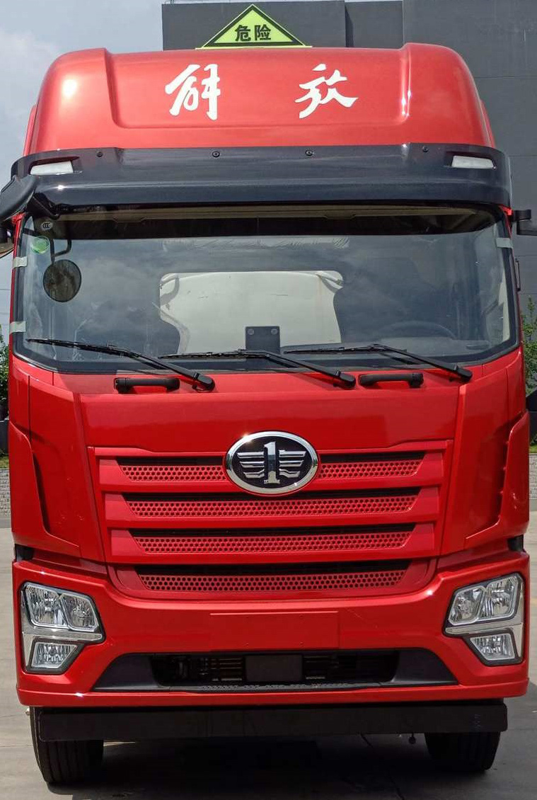 齊星牌QXC5325GYYC6Q運(yùn)油車公告圖片