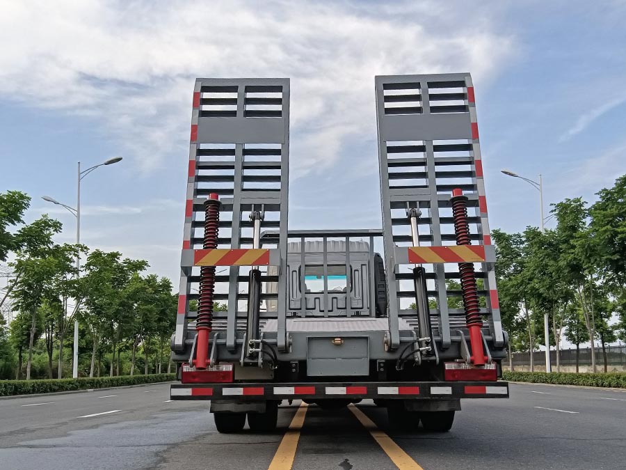 江淮牌HFC5181TPBP3K3A50S平板運(yùn)輸車公告圖片