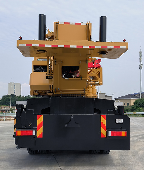 三一牌SYM5505JQZ100C汽车起重机公告图片