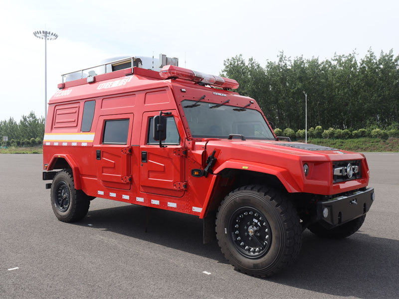 中聯牌ZLF5060TXFTZ3000通信指揮消防車