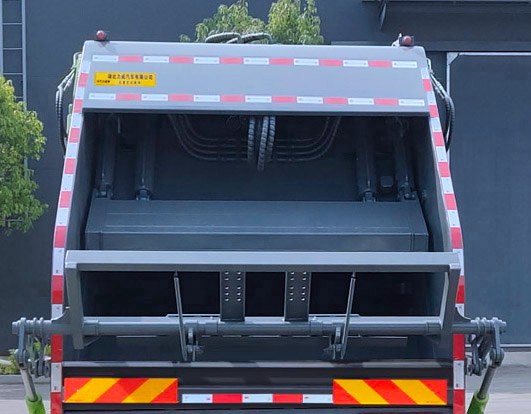 中汽力威牌HLW5180ZYSSX6壓縮式垃圾車公告圖片