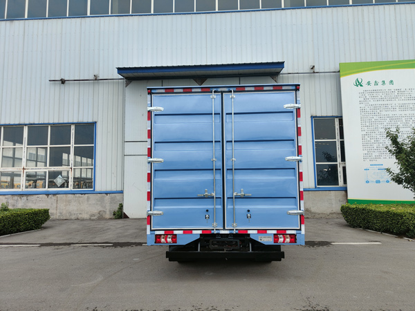 盼科牌AXH5040XDYYTBEV純電動電源車公告圖片