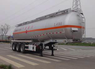 永强牌11.3米32.4吨3轴易燃液体罐式运输半挂车(YQ9400GRYCF2)