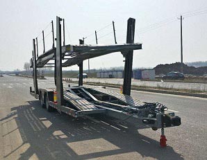 摩天牌11.9米9.2吨2轴中置轴车辆运输挂车(JKS9161TCL)