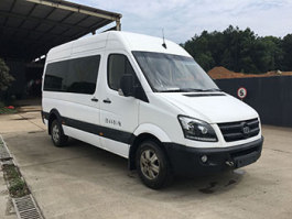 纯电动旅居车