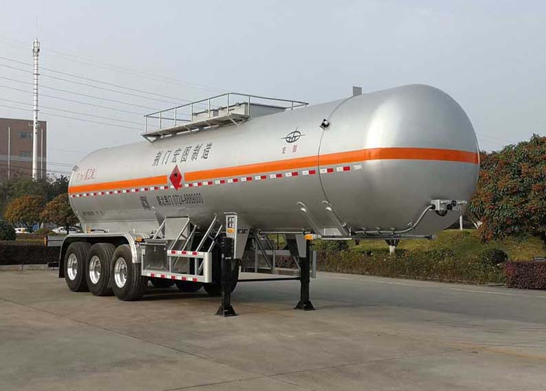 宏图牌12米29.7吨3轴液化气体运输半挂车(HT9408GYQ8D)