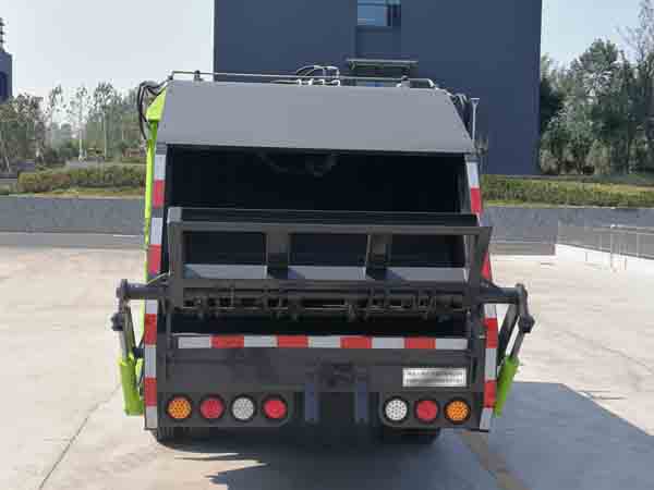 專致牌YZZ5075ZYS6壓縮式垃圾車公告圖片