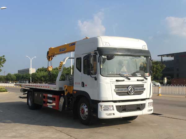 楚勝牌CSC5185TQZP6D清障車(chē)公告圖片