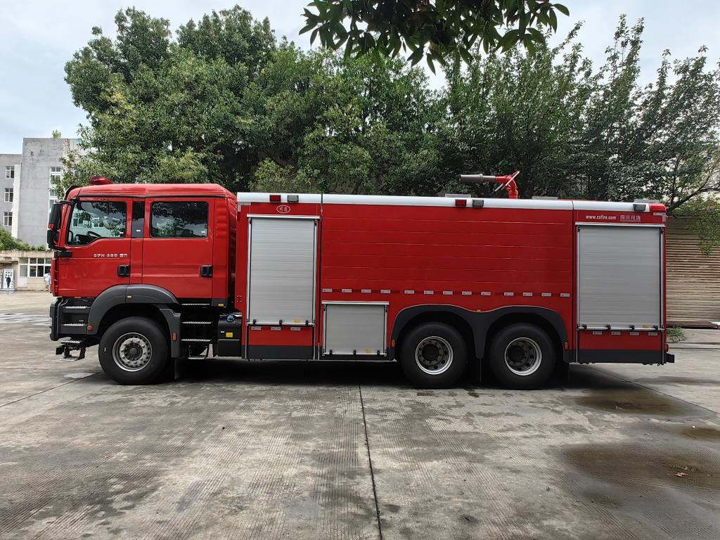 川消牌SXF5282GXFPM120/SD泡沫消防车公告图片